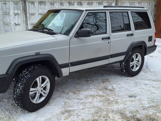 1990 Jeep Cherokee II (XJ), серый, 950000 рублей, вид 2