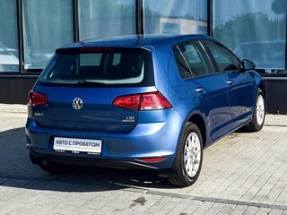 2013 Volkswagen Golf VII, голубой, 860000 рублей, вид 5