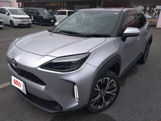 2022 Toyota Yaris Cross I, белый, 1500000 рублей, вид 2