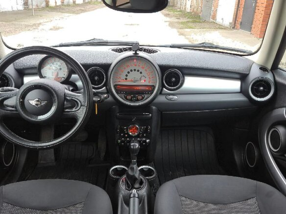 2011 Mini Hatch One II (R56) Рестайлинг, оранжевый, 820000 рублей - вид 7