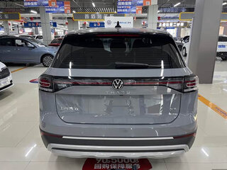 2026 Volkswagen Tharu XR, серый, 2130000 рублей, вид 5