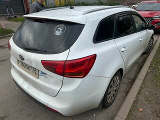 2014 Kia Ceed II, белый, 989000 рублей, вид 3