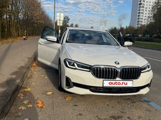 2021 BMW 5 серии Long 525Li VII (G30/G31/G38) Рестайлинг, белый, 4350000 рублей, вид 2