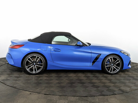 2020 BMW Z4 20i III (G29), синий, 4390000 рублей - вид 3