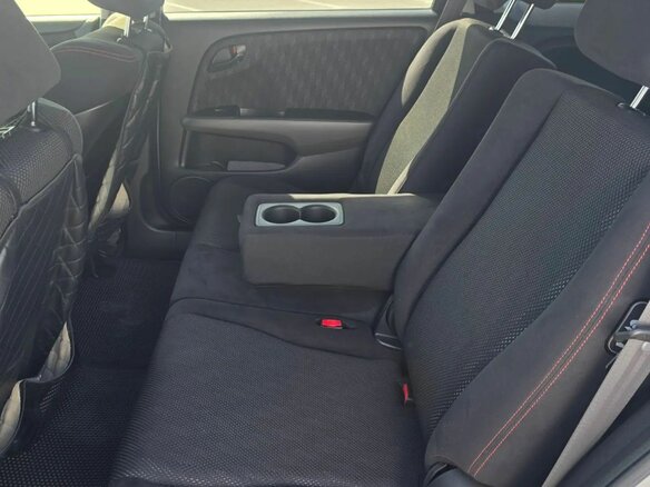 2011 Honda Stream II Рестайлинг, серый - вид 17