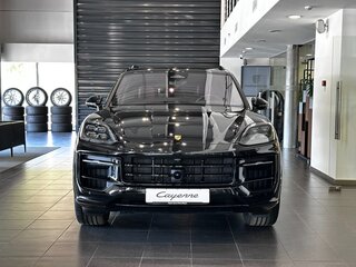 2026 Porsche Cayenne III Рестайлинг, чёрный, 23650000 рублей, вид 2