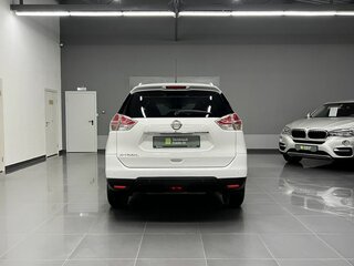 2015 Nissan X-Trail III, белый, 1560000 рублей, вид 4
