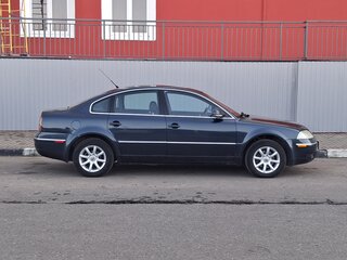 2004 Volkswagen Passat B5 Рестайлинг, синий, 650000 рублей, вид 2