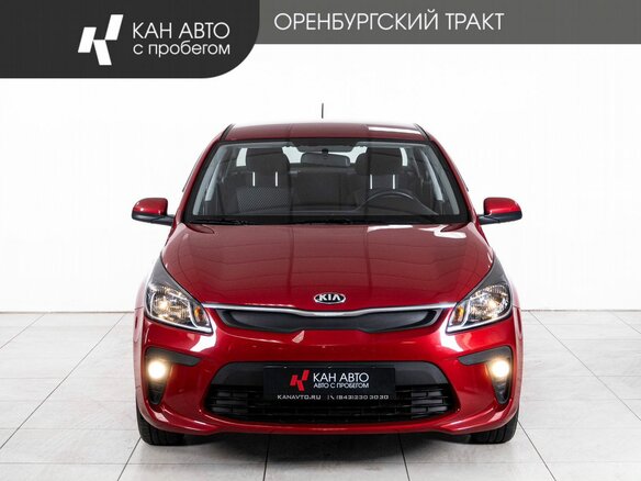 2019 Kia Rio IV, красный, 1678000 рублей - вид 1