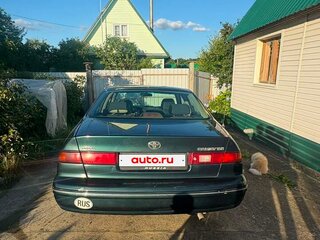 1996 Toyota Camry IV (XV20), зелёный, 350000 рублей, вид 3