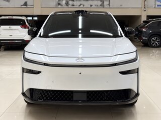 2026 Toyota bZ3X 58.3 kWh, белый, 2750002 рублей, вид 2