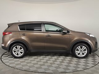 2017 Kia Sportage IV, коричневый, 1790000 рублей, вид 4