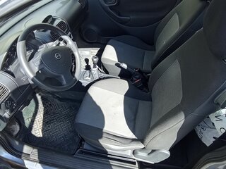 2004 Opel Corsa C Рестайлинг, серебристый, 160000 рублей, вид 5