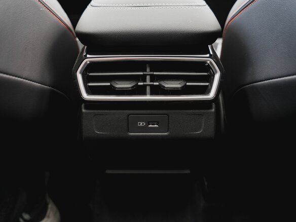 2026 Geely Cityray, серебристый, 3144000 рублей - вид 28