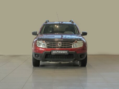 2015 Renault Duster I, красный, 860000 рублей, вид 3