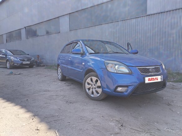 2010 Kia Rio II Рестайлинг, синий, 370000 рублей - вид 3