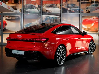 2026 Audi A5 L Sportback III (B10), красный, 6600000 рублей, вид 4