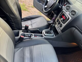 2010 Ford Focus II Рестайлинг, чёрный, 630000 рублей, вид 5