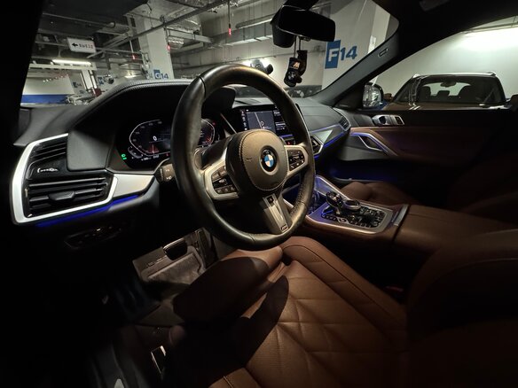 2023 BMW X6 40i III (G06), чёрный, 10500000 рублей - вид 17
