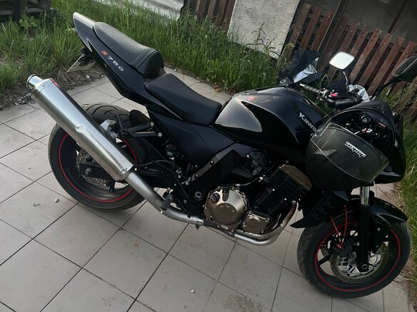 2004 Kawasaki Z 750, чёрный, 470000 рублей - вид 2