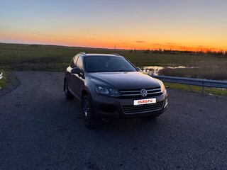 2011 Volkswagen Touareg II, коричневый, 2050000 рублей, вид 2