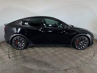 2022 Tesla Model Y Performance I, чёрный, 3830000 рублей, вид 4