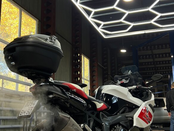 2013 BMW K 1300 S, красный, 1020000 рублей - вид 14