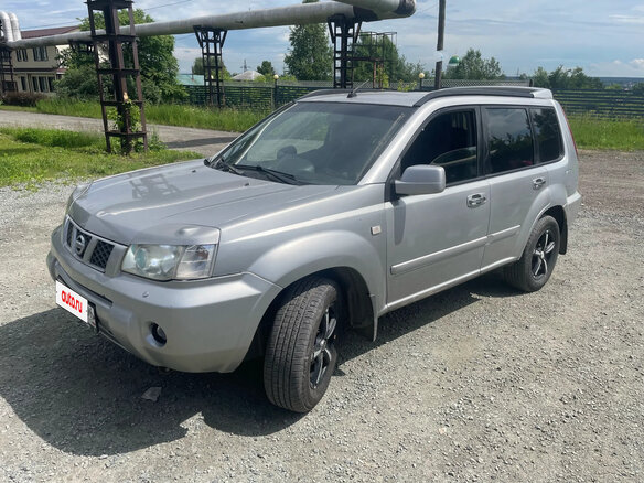 2005 Nissan X-Trail I Рестайлинг, серебристый