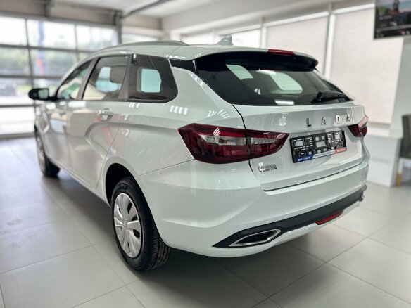 2026 Lada (ВАЗ) Vesta SW I Рестайлинг (NG), белый, 1815000 рублей - вид 4
