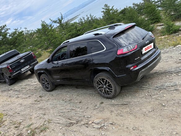 2018 Jeep Cherokee V (KL) Рестайлинг, чёрный, 2750000 рублей - вид 19