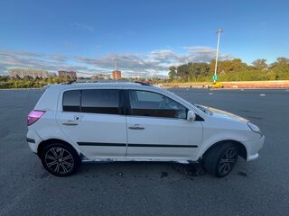 2014 Geely MK Cross I, белый, 270000 рублей, вид 2