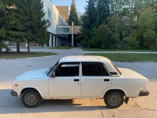 2011 Lada (ВАЗ) 2107, белый, 170000 рублей, вид 4