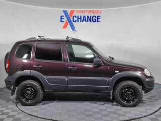2018 Chevrolet Niva I Рестайлинг, коричневый, 829000 рублей, вид 4