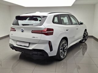 2026 BMW X3 Long 30L xDrive IV (G45/G48), белый, 8400000 рублей, вид 3