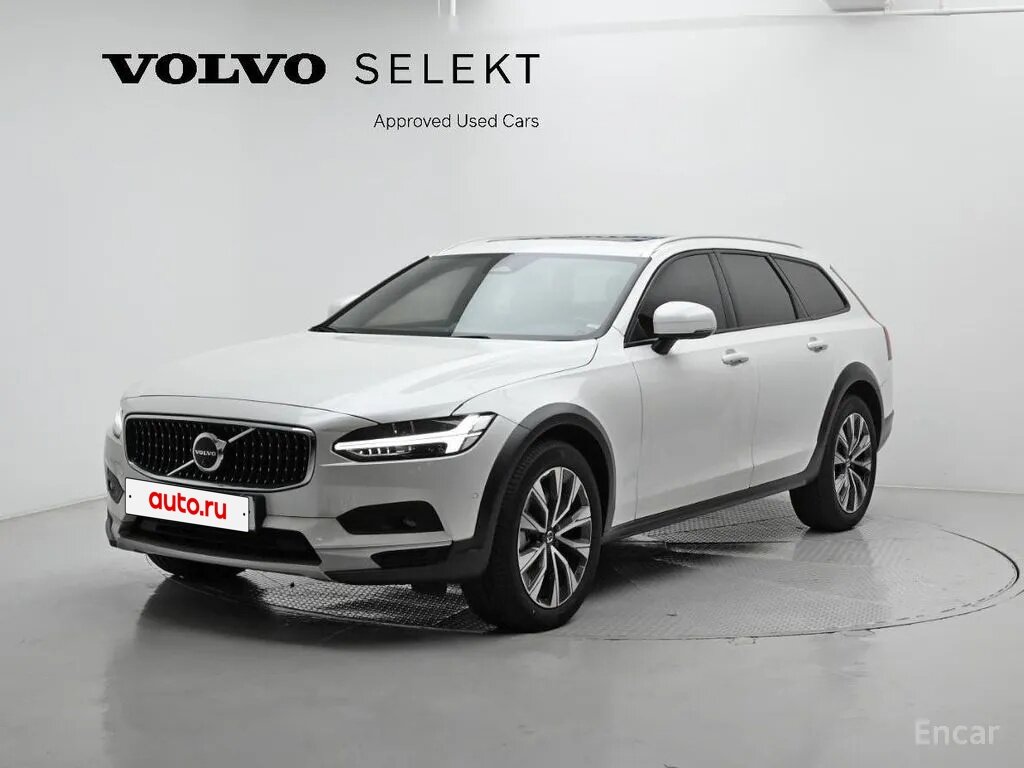 Открыть фотографии: Volvo V90 Cross Country I Рестайлинг