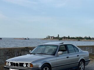 1989 BMW 5 серии 520i III (E34), серебристый, 339000 рублей, вид 1