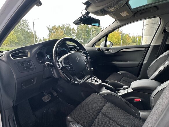 2012 Citroen C4 II, белый, 700000 рублей - вид 12