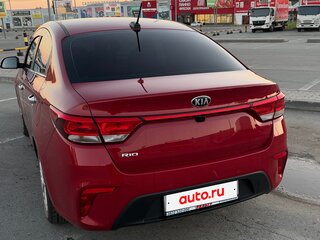 2019 Kia Rio IV, красный, 1450000 рублей, вид 4