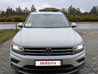 2017 Volkswagen Tiguan II, белый, 2900000 рублей, вид 1