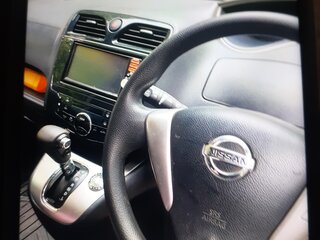 2011 Nissan Serena IV (C26), серый, 1100000 рублей, вид 2