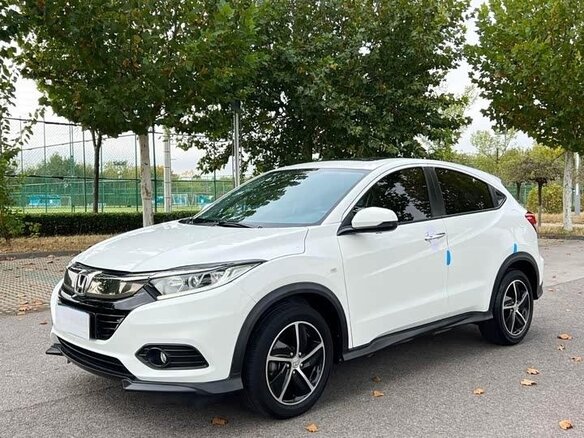 2022 Honda Vezel I Рестайлинг, белый, 1530000 рублей