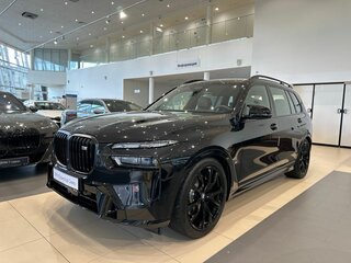 2026 BMW X7 M60i I (G07) Рестайлинг, чёрный, 22200000 рублей, вид 1