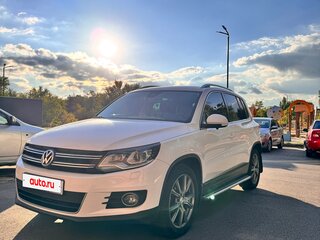 2012 Volkswagen Tiguan I Рестайлинг, белый, 1850000 рублей, вид 2