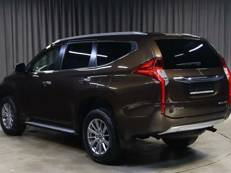 2018 Mitsubishi Pajero Sport III, коричневый, 2499000 рублей, вид 4