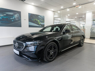 2025 Mercedes-Benz E-Класс 300 VI (W214, S214), чёрный, 8550000 рублей, вид 1