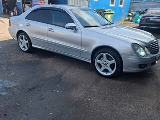 2007 Mercedes-Benz E-Класс 200 III (W211, S211) Рестайлинг, серебристый, 920000 рублей, вид 5