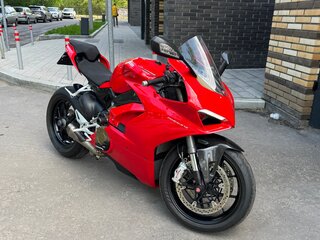 2018 Ducati Panigale V4, красный, 1650000 рублей, вид 2