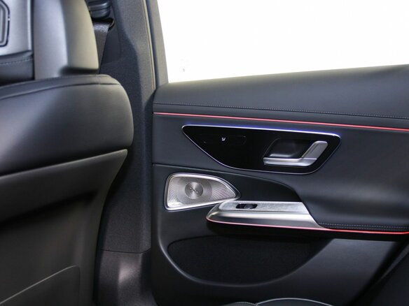 2026 Mercedes-Benz E-Класс 300 VI (W214, S214), чёрный - вид 19