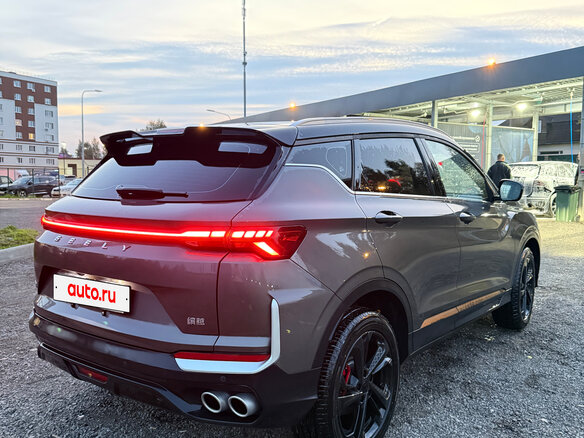 2025 Geely Coolray (Binyue L) I Рестайлинг 2, серый, 2200000 рублей - вид 5