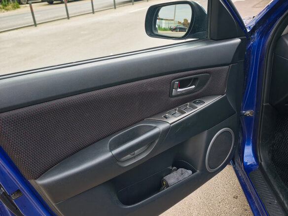2006 Mazda 3 I (BK) Рестайлинг, синий, 600000 рублей - вид 10